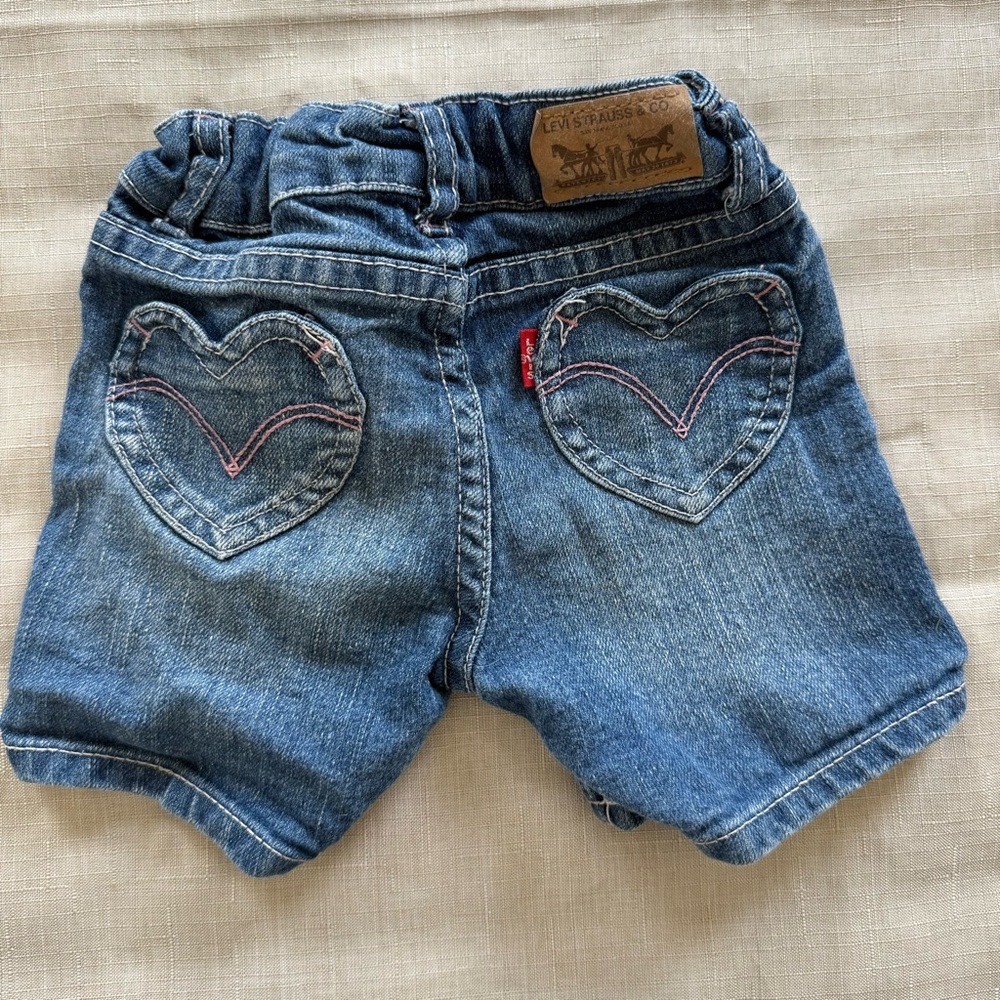 Levi Toddler Shorty Short - Size 2T - Heart Pockets